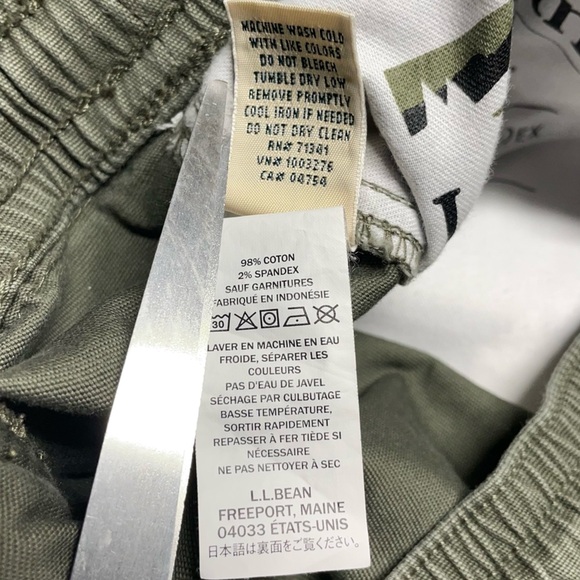 L.L. Bean Men’s Green XL 32” Bean Flex Comfort Stretch Standard Fit Dock Pant - Picture 11 of 13